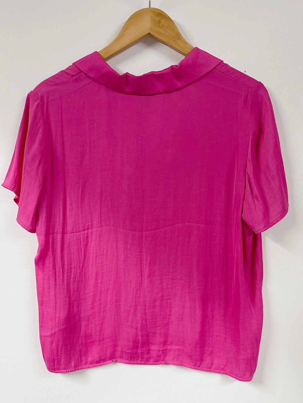 Rachel Roy Button-Down Fuchsia Short Sleeve Top - Picture 2 of 6